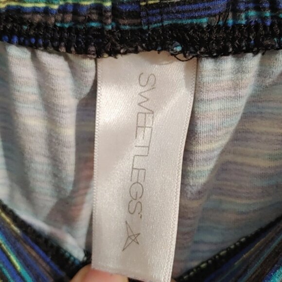 Sweet Legs Petite blue green yellow pattern leggings stretchy pants - Picture 4 of 6